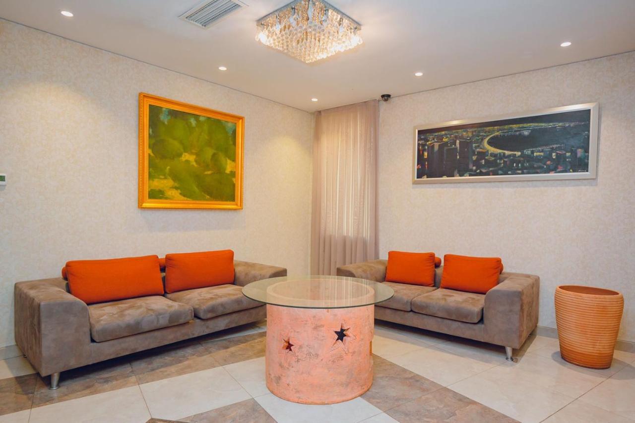 The Center Hotel Баку Екстер'єр фото