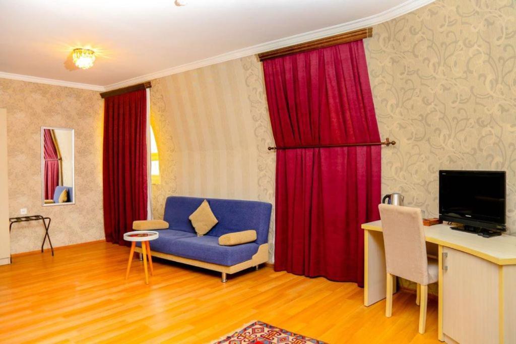 The Center Hotel Баку Екстер'єр фото