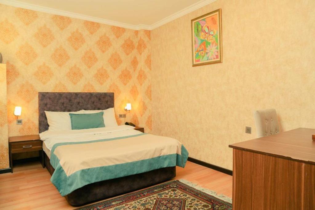 The Center Hotel Баку Екстер'єр фото